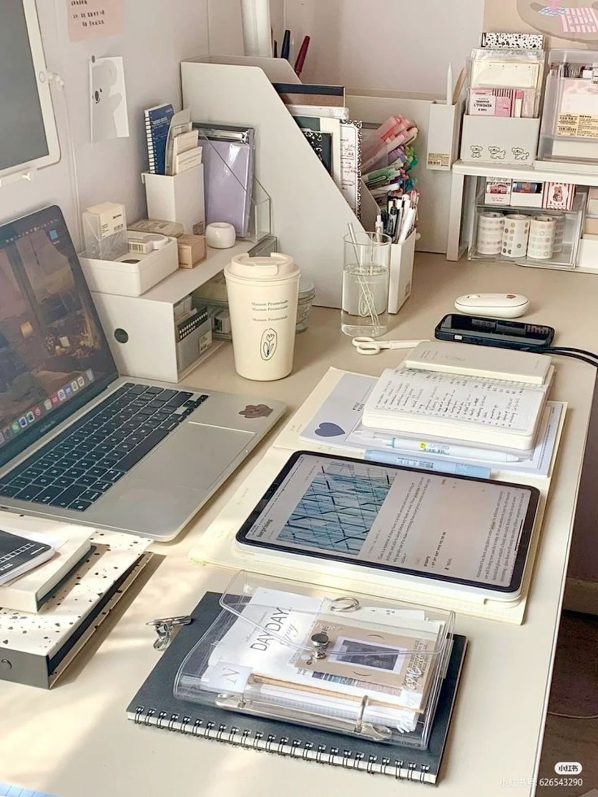 Beat the Blackout - Top Gadgets to Buy in Case of a Blackout